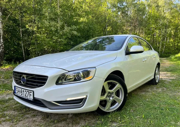 śląskie Volvo S60 cena 61500 przebieg: 162000, rok produkcji 2015 z Chorzów